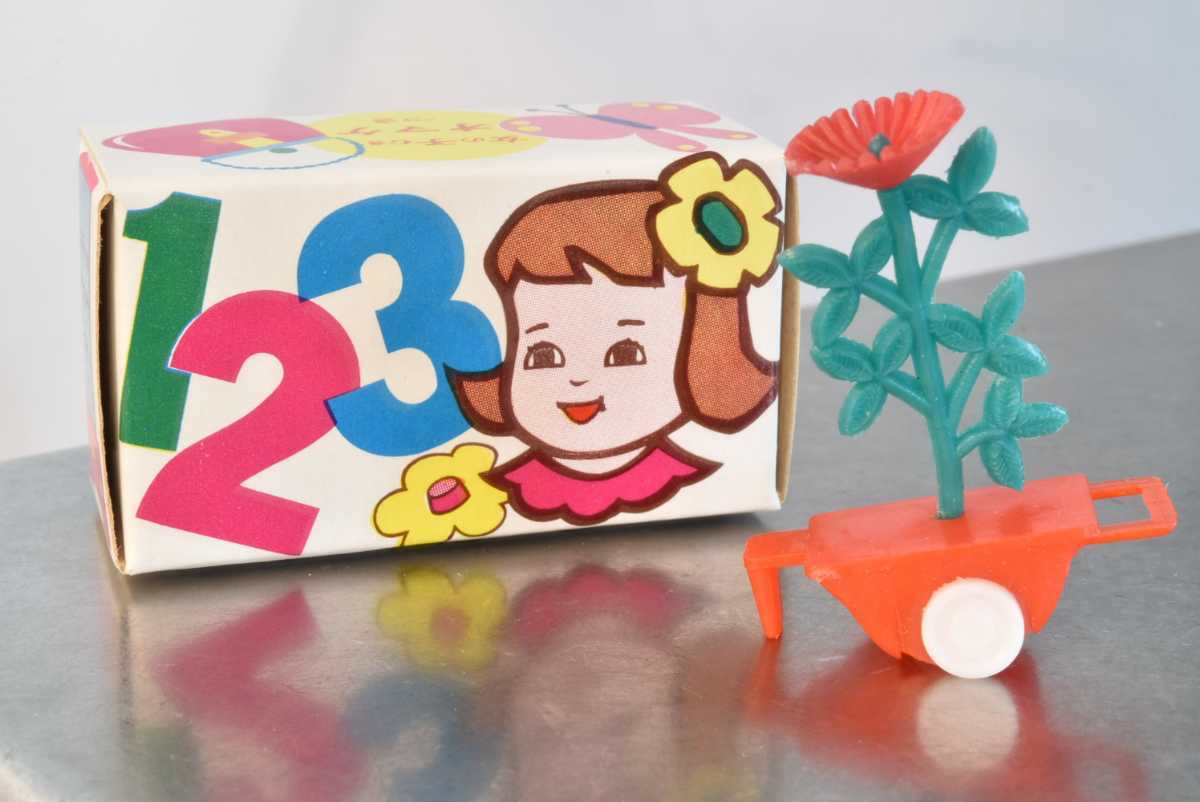 昭和レトロ 食玩 おまけ 景品 大量 まとめて グリコ パピーちゃん 家具