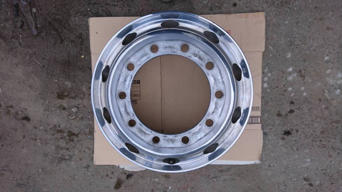 車 ALCOA アルミホイール 1本 17.5インチ