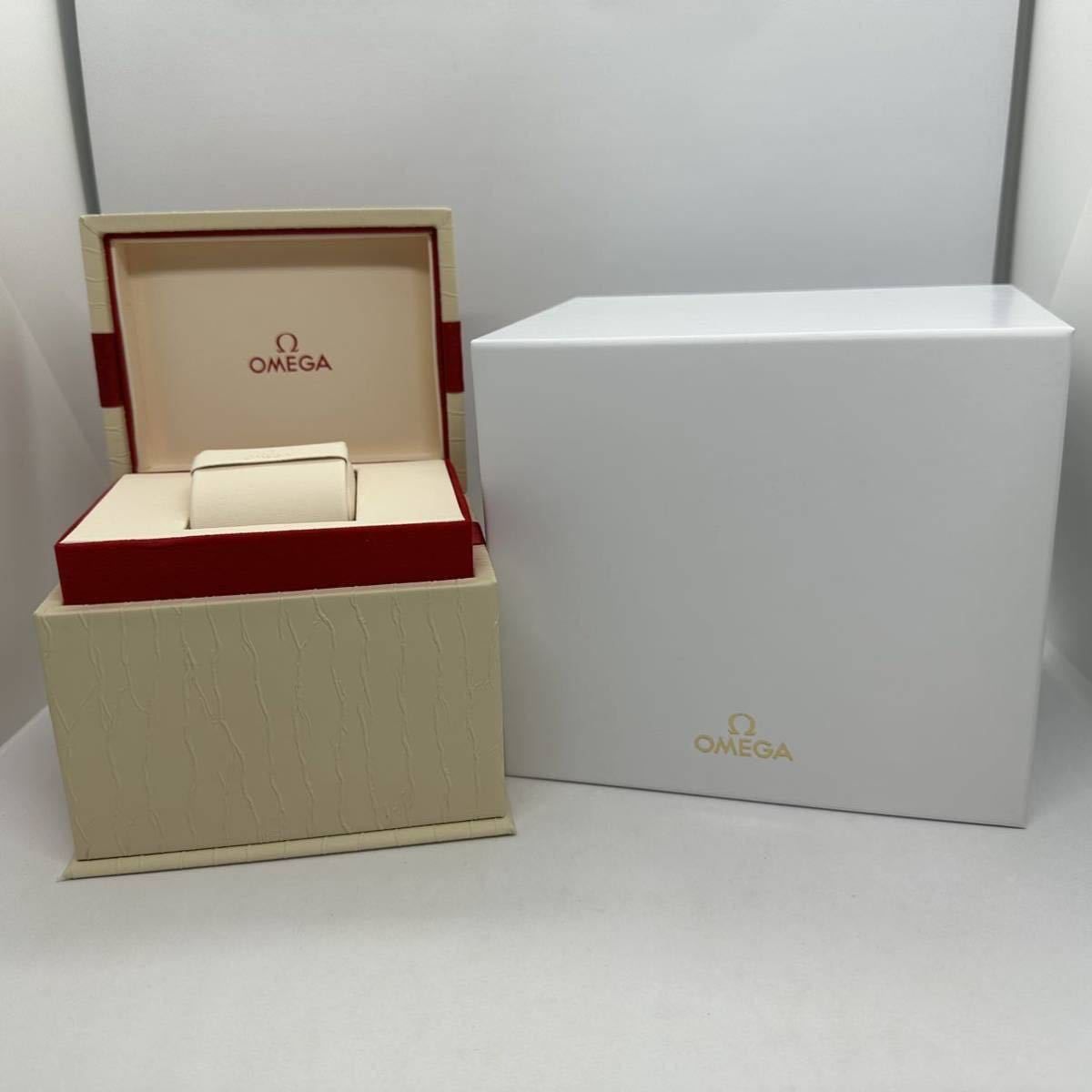 11056 オメガ OMEGA 箱 空箱 ケース ボックス 純正 腕時計 スリーブ付き 未使用