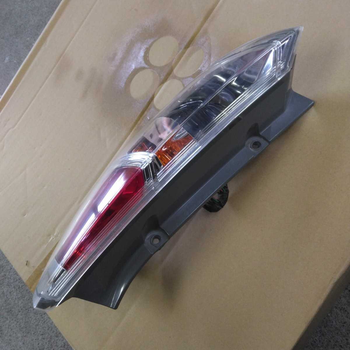 スバル R2 RC1 RC2 純正オプション テールランプ スバルR2 オプション