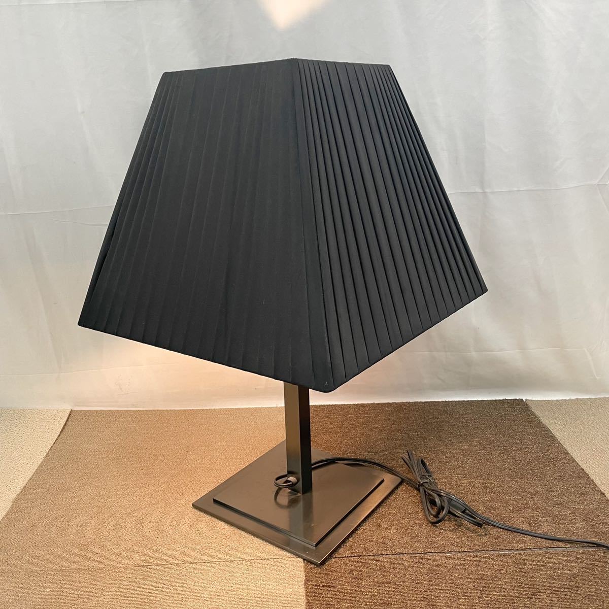 □【売り切り】ARMANI CASA アルマーニカーザ テーブルランプ スタンド 