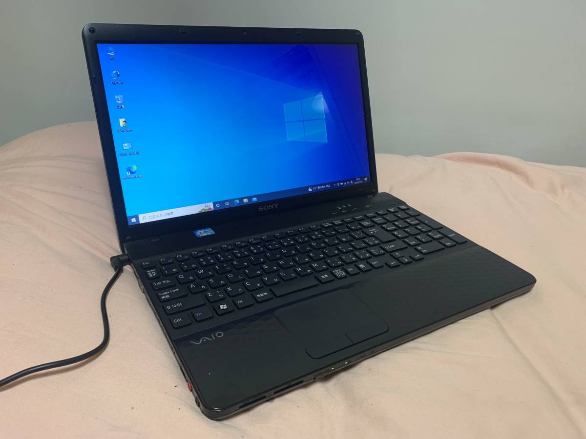 SONY PCG-71B11N VAIO 4GB Windows10 Core laptop collection home