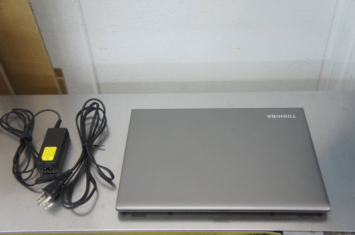 本物保証，定番 JUNK バッテリーが無い 東芝 dynabook R63/M PR63MTC4447AD11 Core i5 8250U 1.6GHz 8GB 256GB SSD 13.3インチ 1920&times;1080 カメラ 1(12インチ～)｜売買されたオークション情報、yahooの商品情報をアーカイブ公開 - オ 東芝