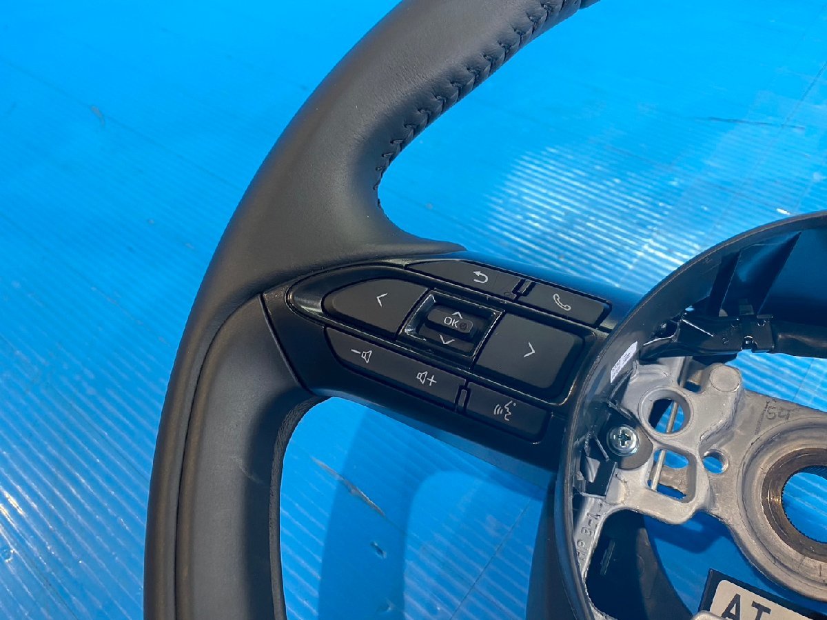 トヨタ ヤリス MXPH10 ハンドル ステアリング ホーンパッド無 モジュール無 スイッチ付 黒レザー FC20 (A8-201 95192) ヤリス MXPH10 トヨタ 棚 Tricolore Online