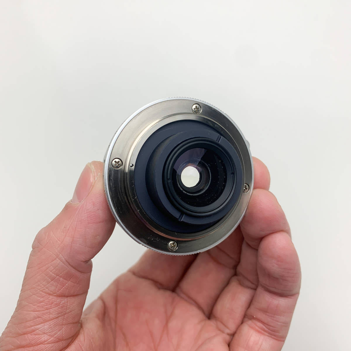 Voigtlander フォクトレンダー SNAPSHOT-SKOPAR 25mm F4 MC　L39マウント カメラ、光学機器 ☆極上品☆安心動作保証付き☆Voigtlander 25mm SNAPSHOT-SKOPAR Color S
