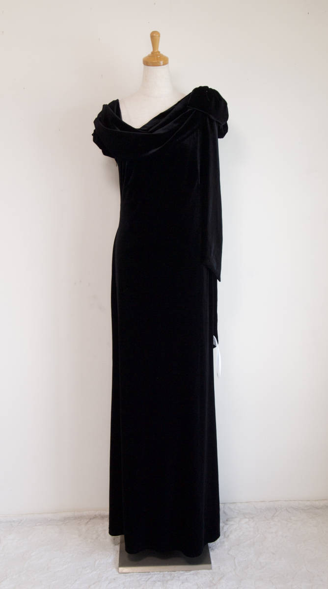 TADASHI SHOJI　タダシショージ　BLACK　ロングフォーマルドレス　「M 」/ １１−１３号程度 TADASHI SHOJI タダシショージ Dress Jasi XXS