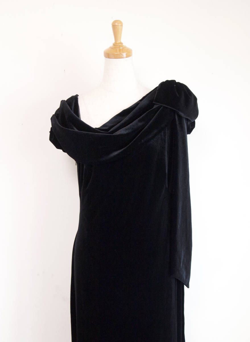 TADASHI SHOJI　タダシショージ　BLACK　ロングフォーマルドレス　「M 」/ １１−１３号程度 TADASHI SHOJI タダシショージ Dress Jasi XXS