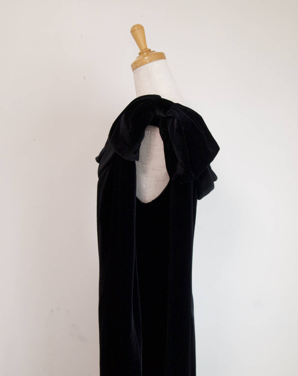TADASHI SHOJI　タダシショージ　BLACK　ロングフォーマルドレス　「M 」/ １１−１３号程度 TADASHI SHOJI タダシショージ Dress Jasi XXS