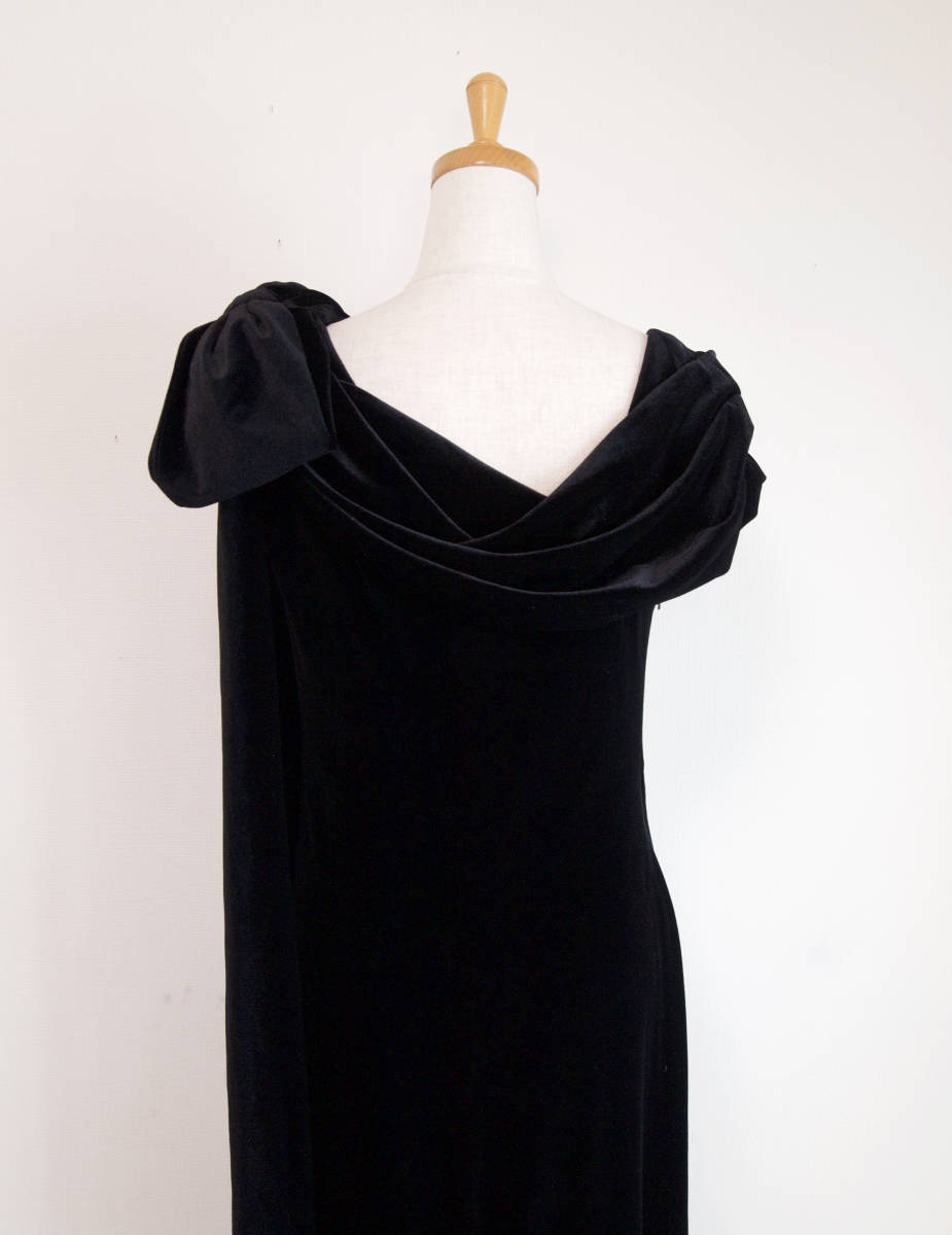 TADASHI SHOJI　タダシショージ　BLACK　ロングフォーマルドレス　「M 」/ １１−１３号程度 TADASHI SHOJI タダシショージ Dress Jasi XXS