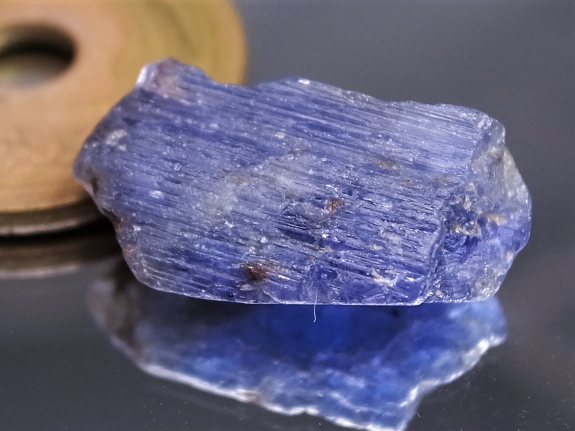 10.62ct 天然タンザナイト原石 アフリカ・タンザニア産(タンザナイト