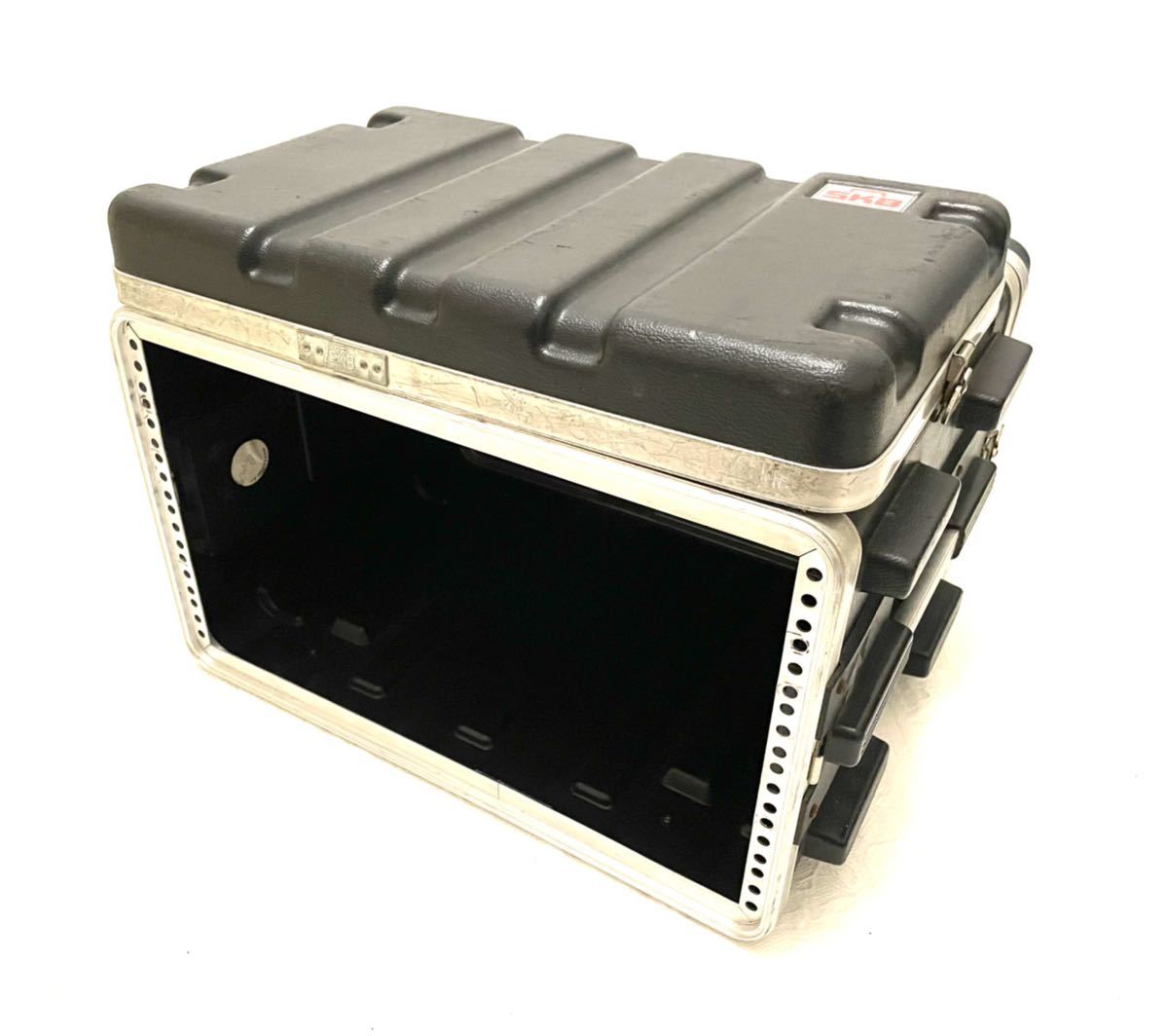 送料込みSKB 6U 樹脂製ラックケース（） 【公式通販】