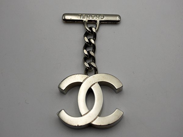 数量限定，豊富な シャネル CHANEL パリビアリッツ用 チャーム 金属素材(その他)｜売買されたオークション情報、yahooの商品情報をアーカイブ公開 - オークファン 服飾小物