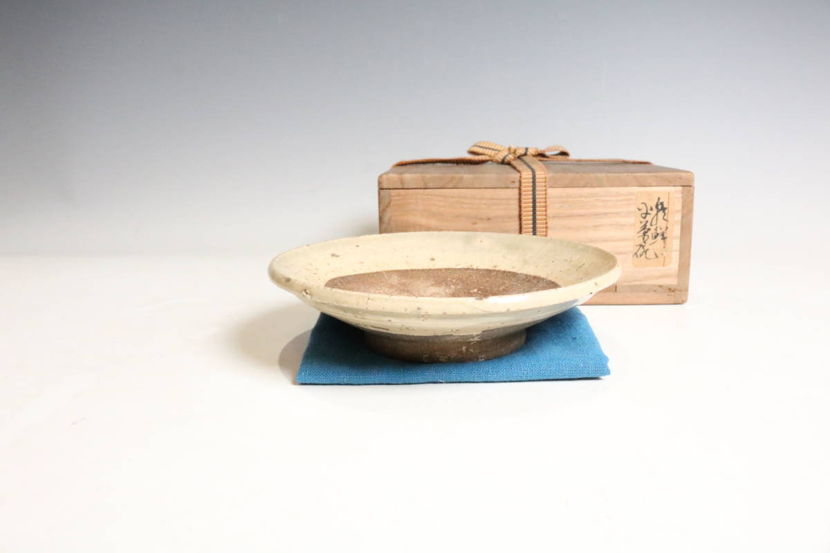 朝鮮古陶磁器 李朝 平茶碗 高麗茶碗 木箱附（R297） - 佳香時代 李朝 