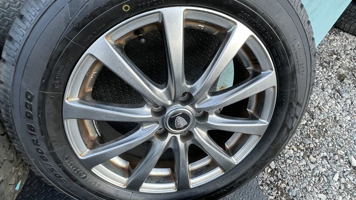 プリウス 205/60R16スタッドレス2020年製 アルミセット4 本バリ山_4