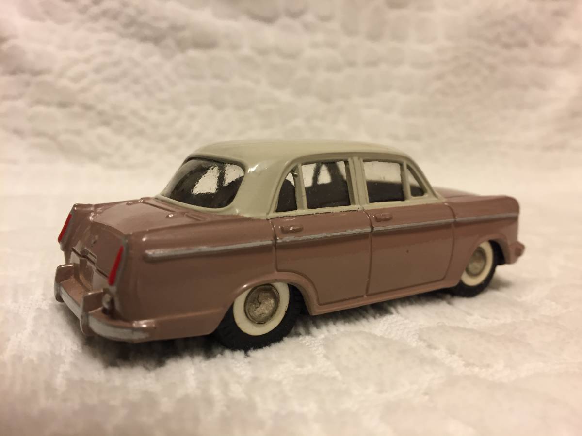 大盛屋ミクロペット ダットサン ブルーバード｜ミニカー