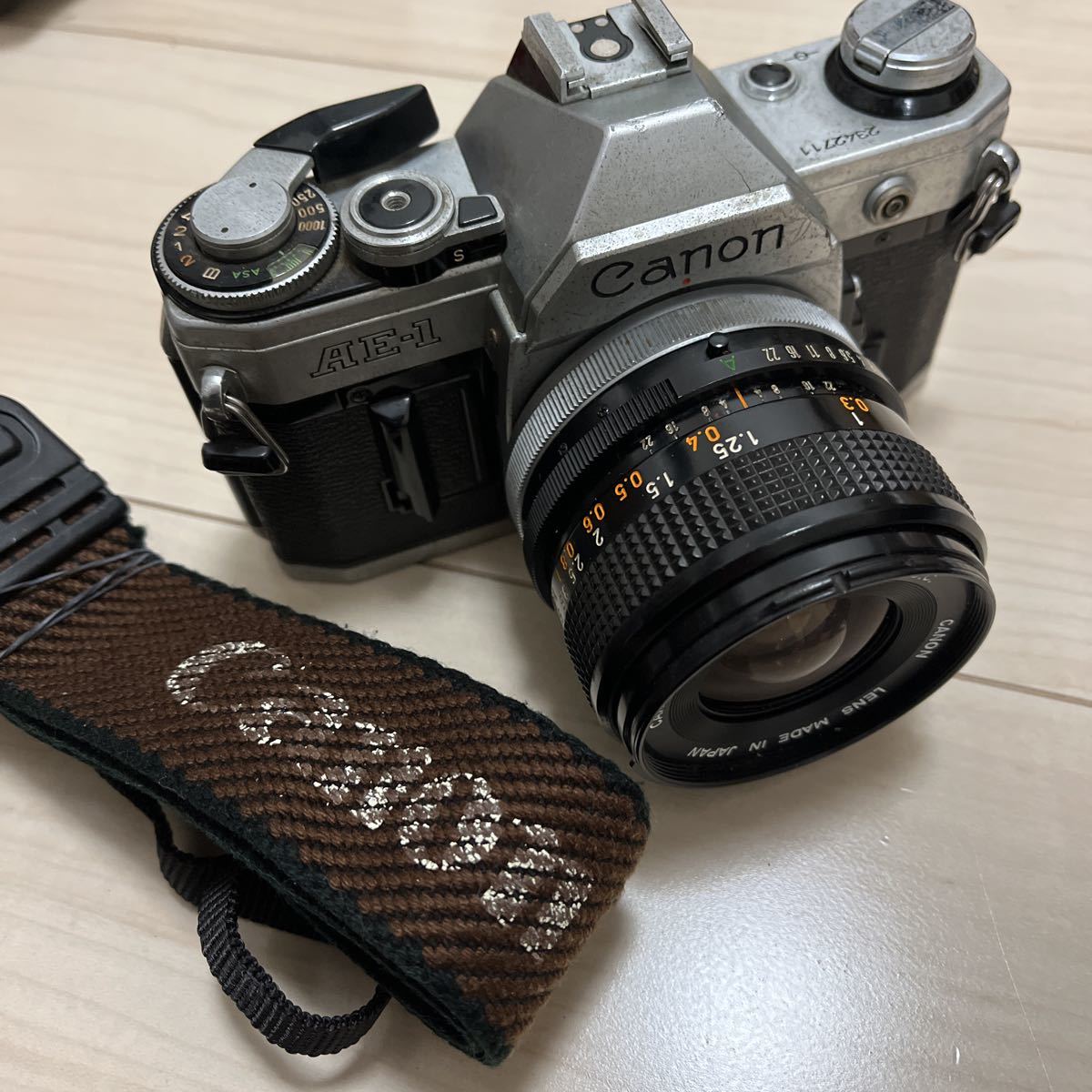 Canon フィルムカメラ キャノン AE-1 シルバー FD 28mm f2.8 【公式通販】