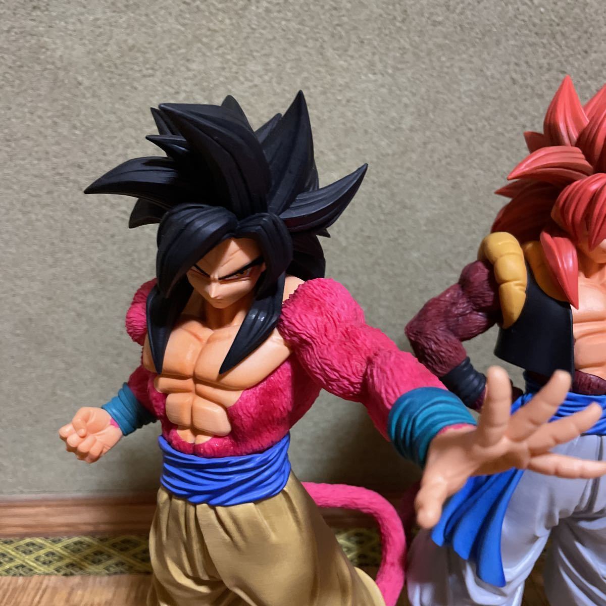 ドラゴンボール フィギュア A賞 超サイヤ人4ゴジータ B賞 超サイヤ人4