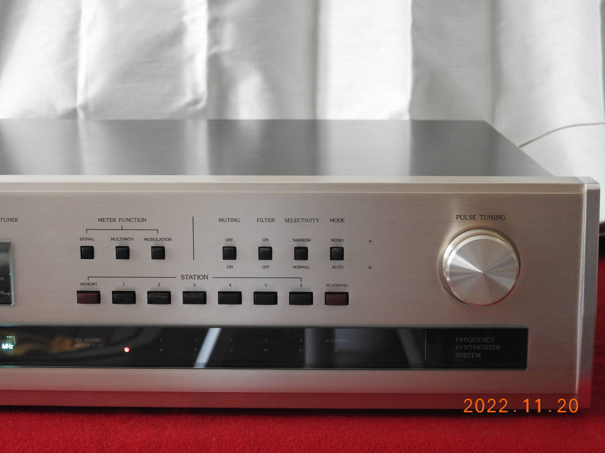 FMチューナー T-105 オーディオ機器 ☆Accuphase Accuphase