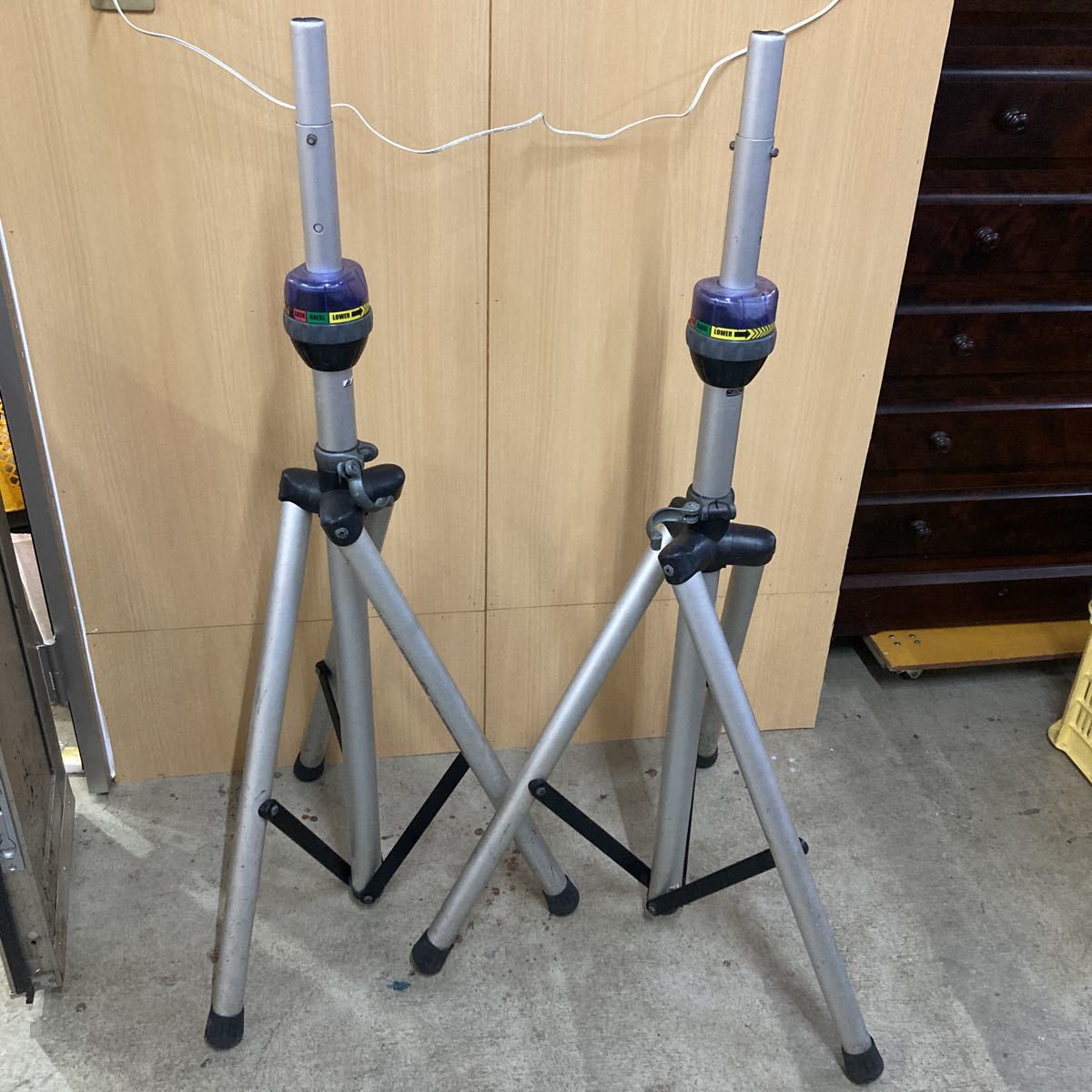 WM3485 ULTIMATE SUPPORT アルティメイト D421.447 スピーカースタンド アートアンドビーツ 2点まとめ　動作未確認　現状品　1121