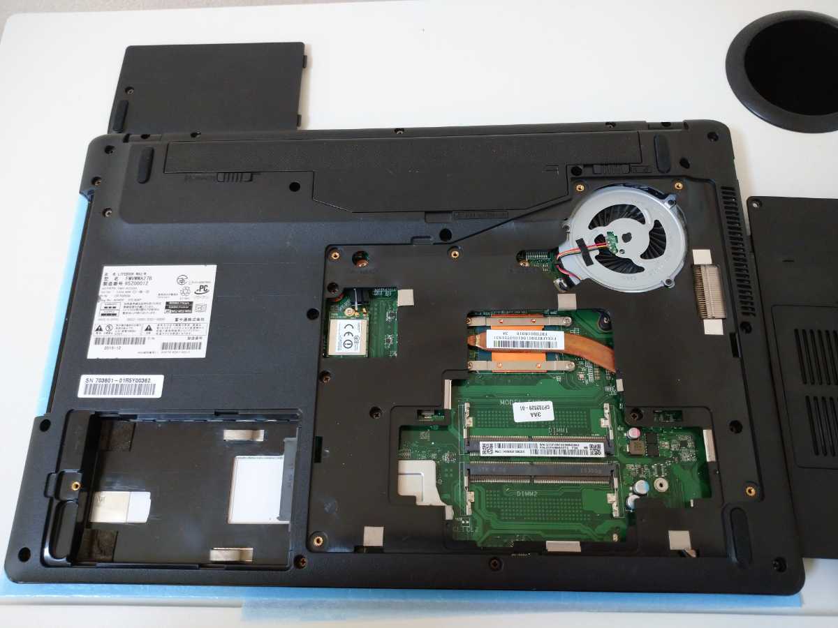 動作品 HDD無し Core i7-6700HQ □LIFEBOOK AH53/A3□ メモリー8GB 