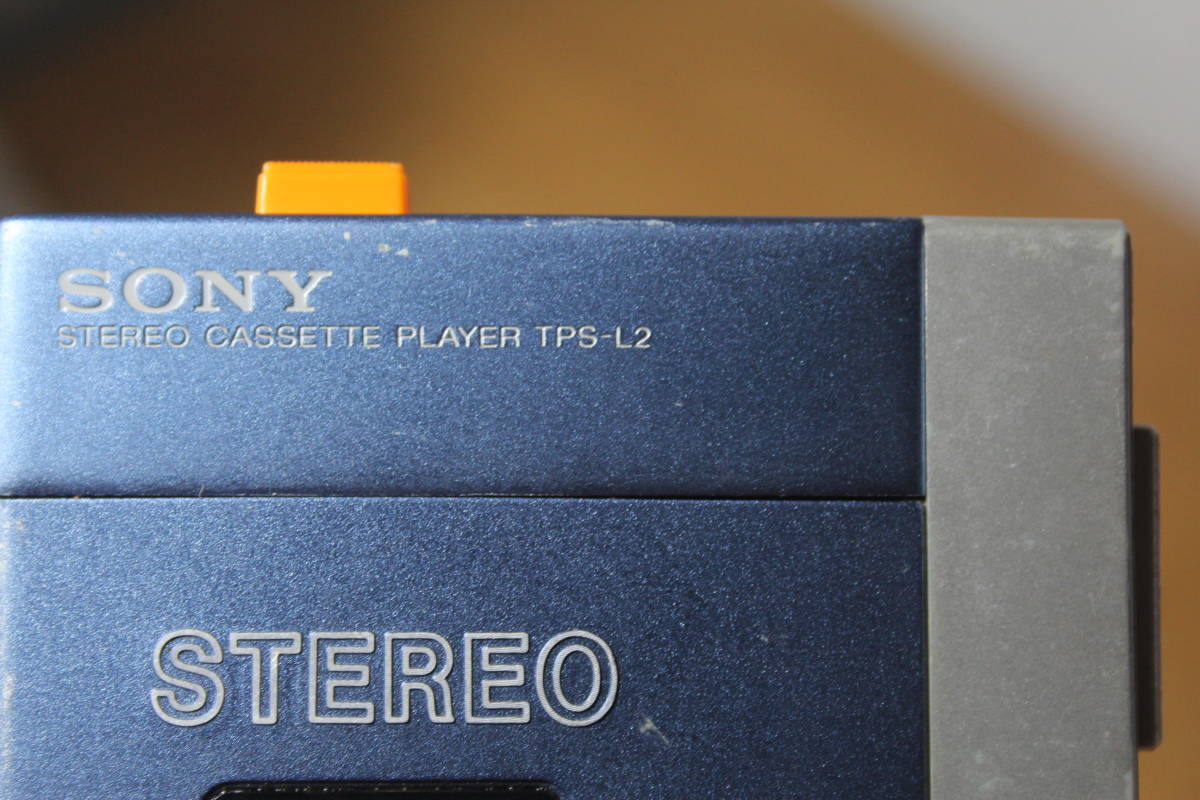 SONY WALKMAN TPS-L2 　カセットウォークマン