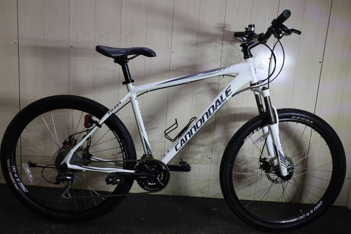 美品！CANNONDALE ( キャノンデール ) TRAIL 6 アルミ 24速 26インチ 
