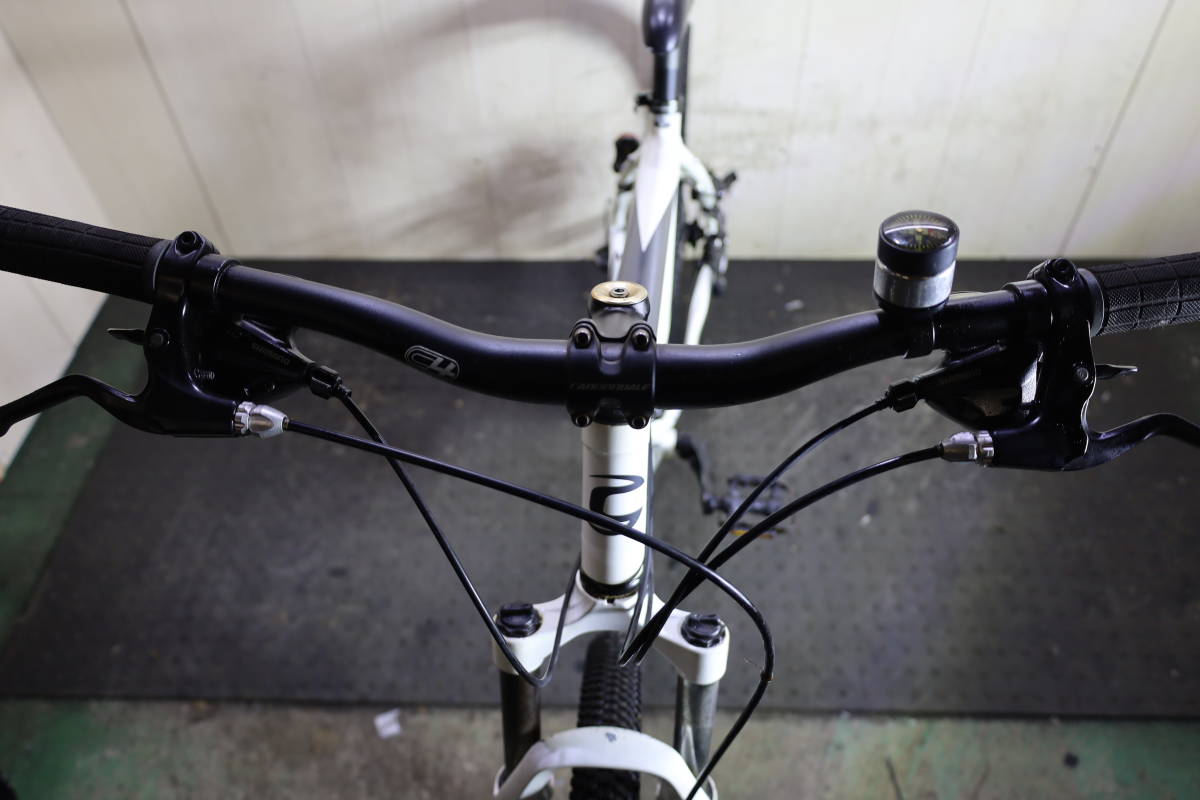 美品！CANNONDALE ( キャノンデール ) TRAIL 6 アルミ 24速 26インチ 