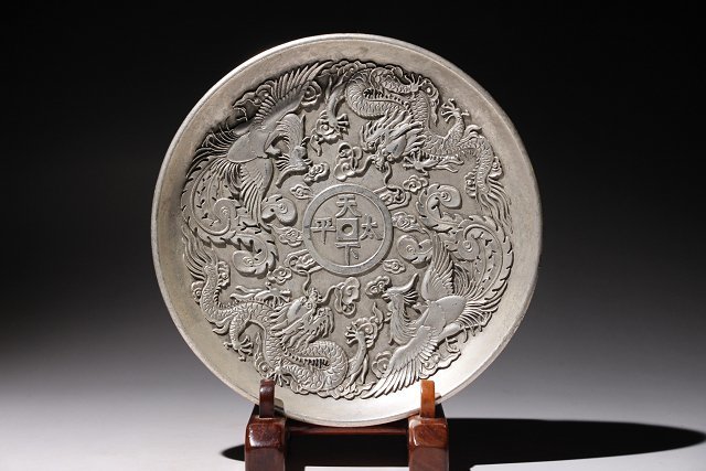銀製彫刻皿 5枚セット ☆皇帝☆銀製皿 直径約17.8cm 重量 約638g 乾隆御賜 九