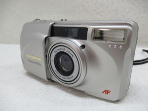 OLYMPUS SUPERZOOM 105Gのヤフオク!の相場・価格を見る｜ヤフオク!の ...