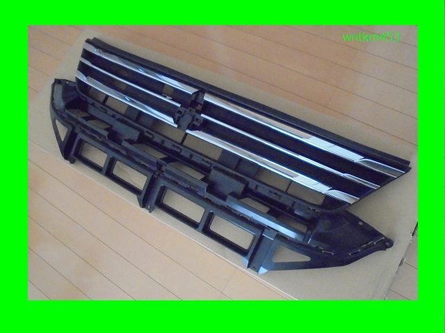 ■美品■ソリオ(SOLIO)　MA37S　純正フロントグリル(バンパーグリル)　71741-83S0　71740-83S00