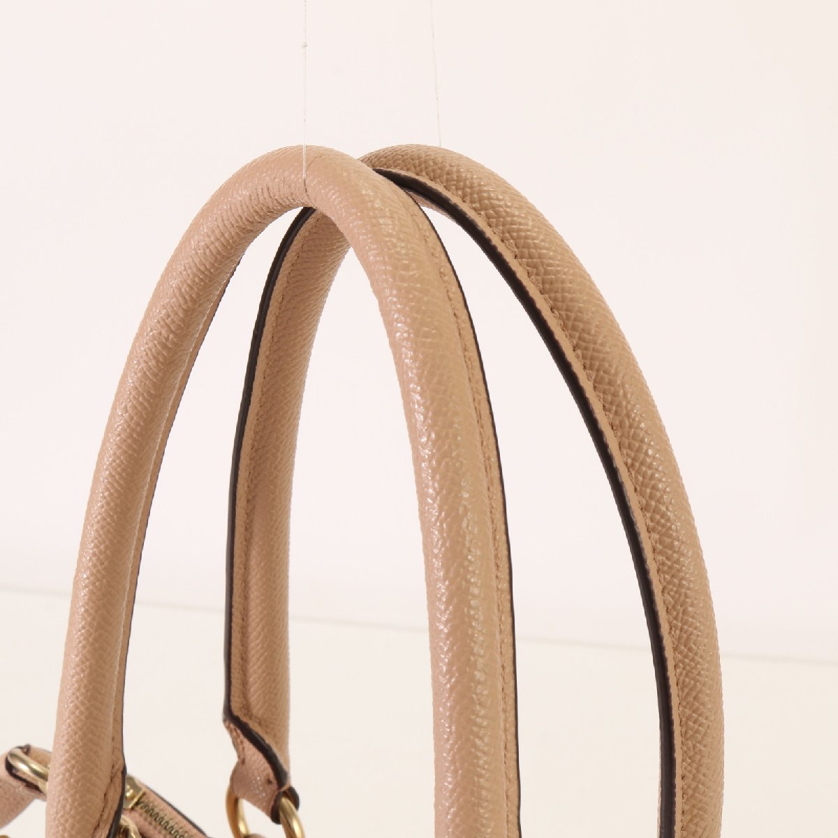 1円□新品同様□コーチ□定価55000円□クロスビー キャリーオール  