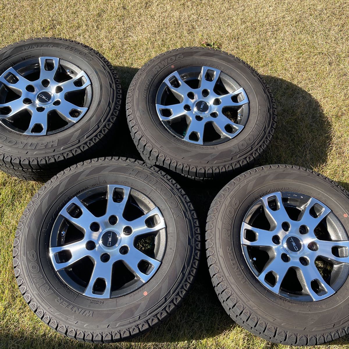 中古 スタッドレスタイヤホイールセット 4本セット 15インチ 6.0J×15+ 