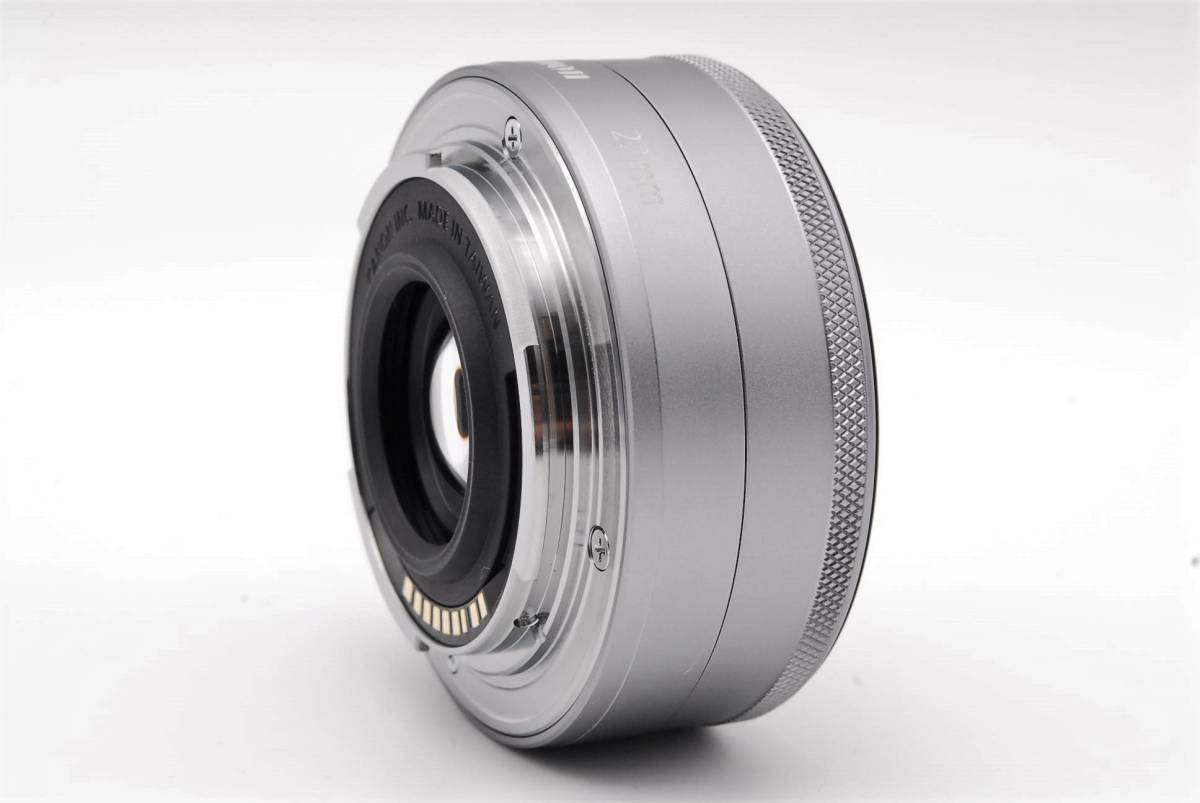 Canon 単焦点広角レンズ EF-M22mm F2 STM シルバー ミラーレス一眼対応