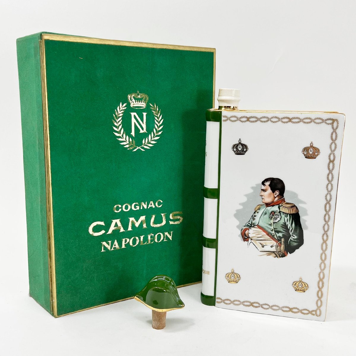 CAMUS カミュ ナポレオン ブック 700ml 未開栓 ブランデー コニャック