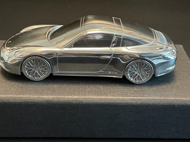レア ポルシェ 911 CARRERA ペーパーウエイト メタルカー 未使用箱付