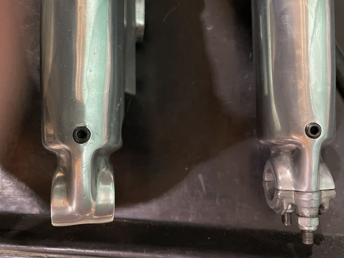 買付期間 送料無料　ハーレー　ショベル　ヘッド　フロントホーク　1976フロントフォーク shovel head 比較的綺麗