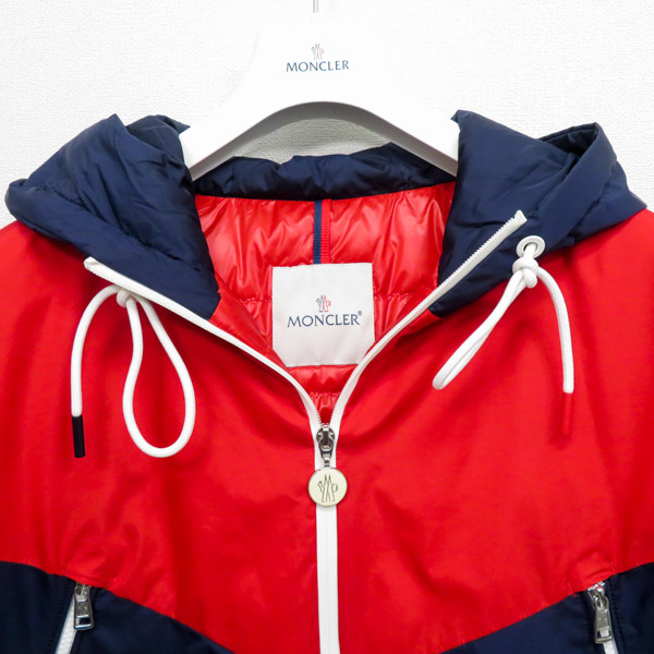 モンクレール MONCLER BUKRET フード付き 防水ライトダウンジャケット 