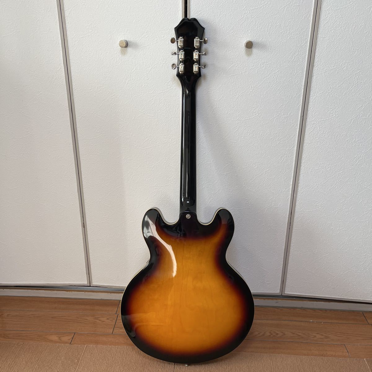 動作確認済 中古】 Epiphone by Gibson / Casino Vintage Sunburst 