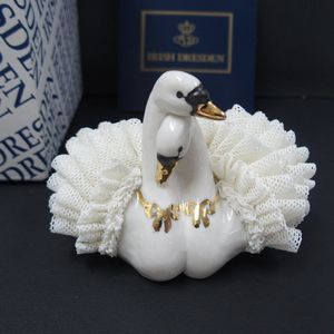 Dresden Swan Couple 3D Printer Stock m002 A3【IRISH DRESDEN SWAN