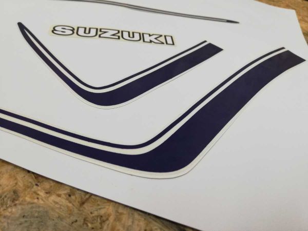 即配可 SUZUKI GSX250E GJ51B ラインステッカー タンクデカール 検索