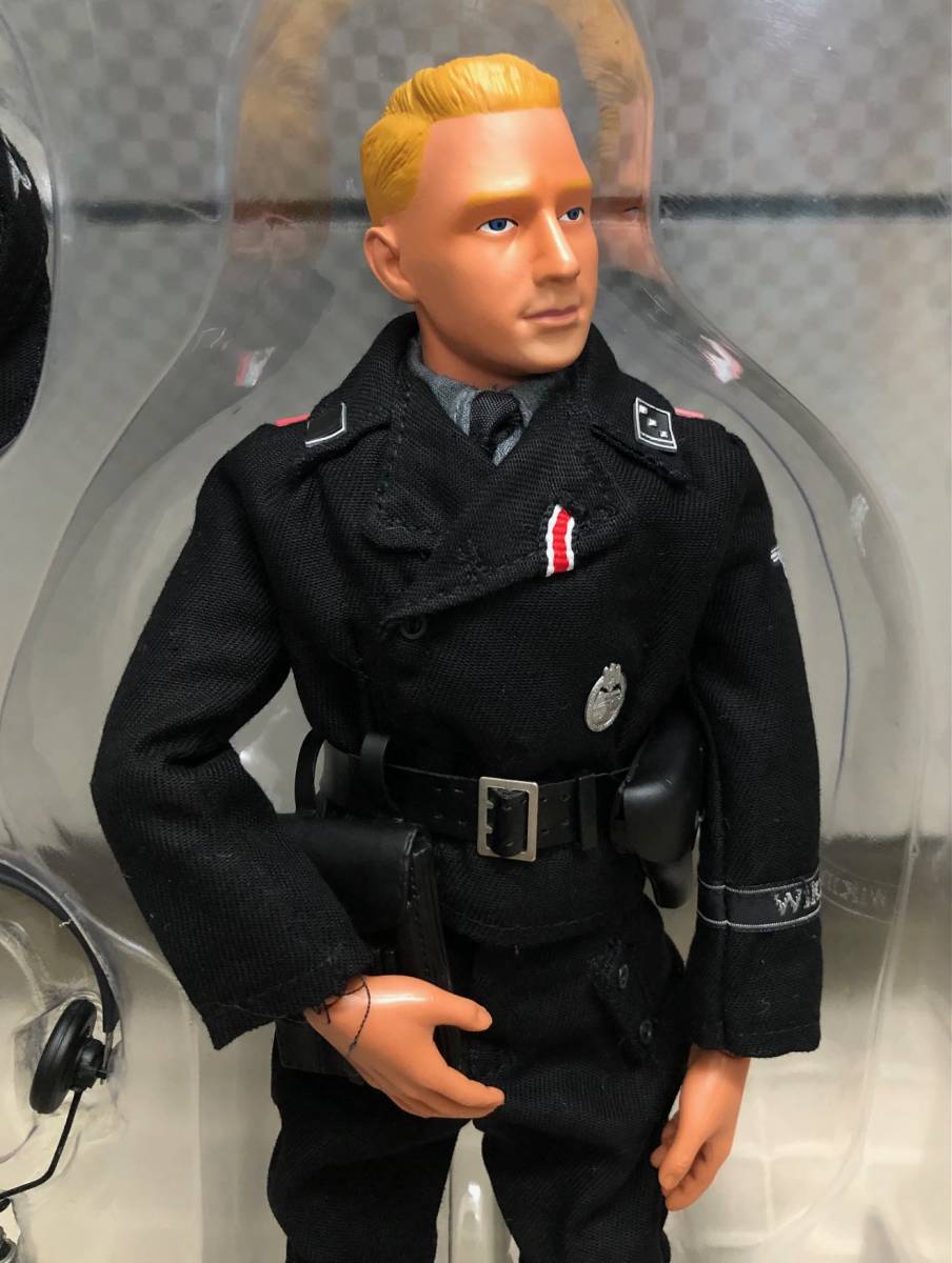  ほぼ ドラゴン アクションフィギュア 1/6 WW2 POLAND 1944 PANZER OFFICER Fritz フリッツ(G.I.ジョー)｜売買されたオークション情報、yahooの商品情報をアーカイブ公開 - オークファン G.I.ジョー