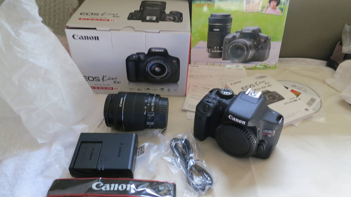 EOS Kiss X8i ✨美品✨ショット数僅か✨取説付き✨ X7 レンズセット 美品 キャノン　CANON EOS Kiss X8i EF-S 18-55 IS STM Kit元箱 ＋ガイドブック付き