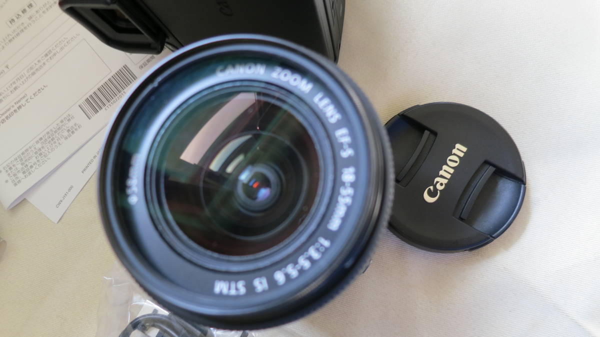 EOS Kiss X8i ✨美品✨ショット数僅か✨取説付き✨ X7 レンズセット 美品 キャノン　CANON EOS Kiss X8i EF-S 18-55 IS STM Kit元箱 ＋ガイドブック付き