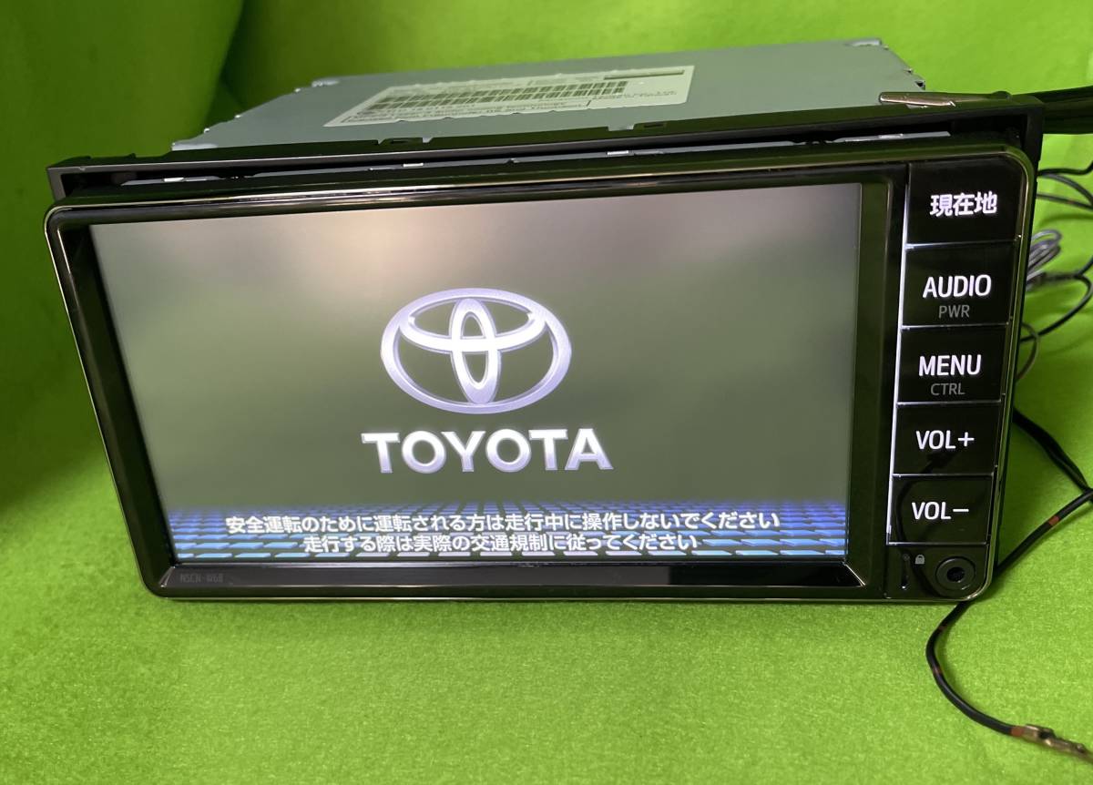 美品 NSCN-W68 トヨタ純正ナビ Bluetooth対応 地図2019年10月版 新品