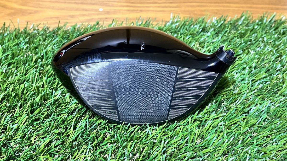 タイトリスト Titleist TSi2ドライバー 9° ヘッドのみ ヘッドカバー