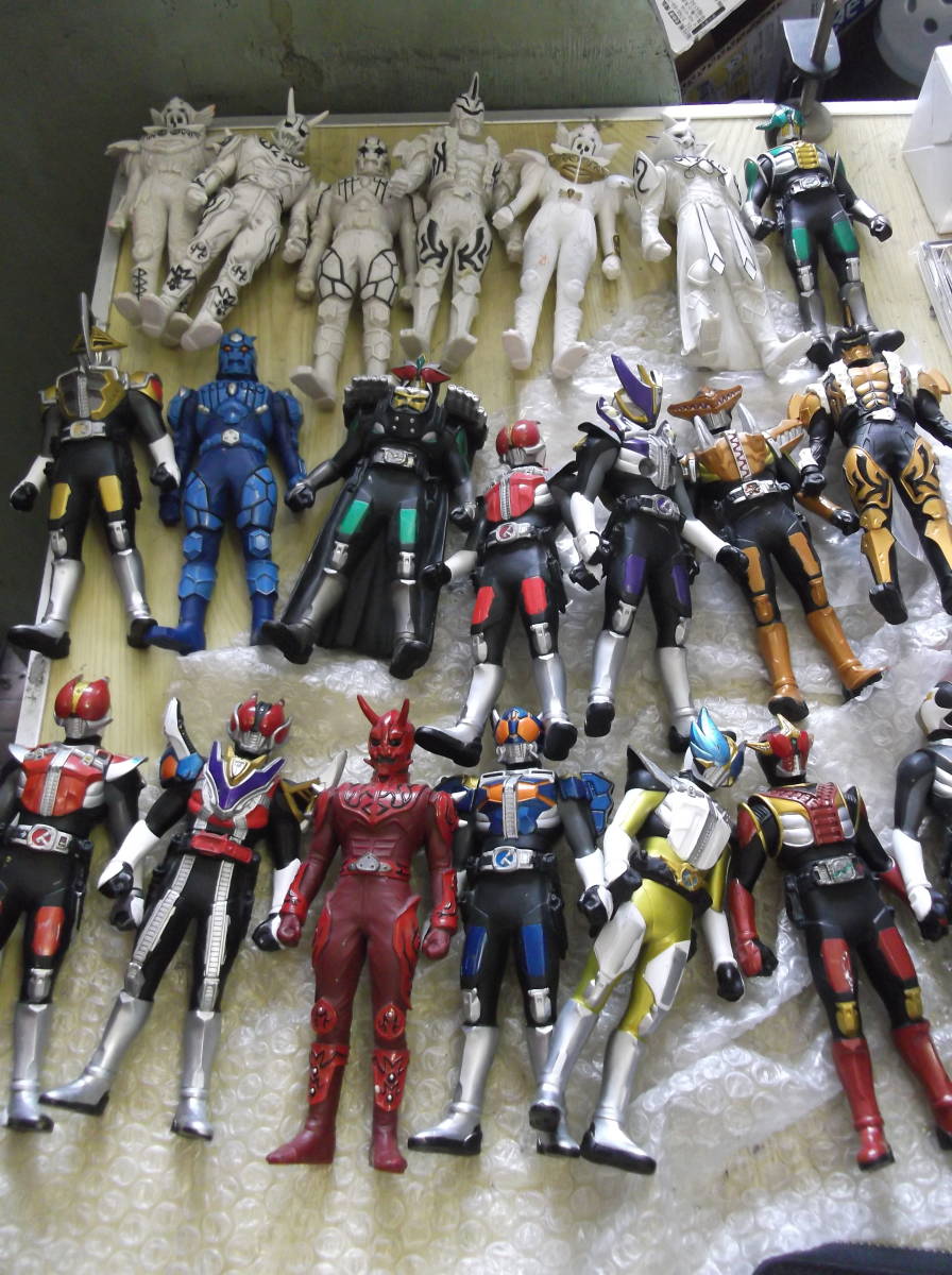 仮面ライダー ソフビ 人形 大量まとめて ジャンク 現状渡し品 同梱不可