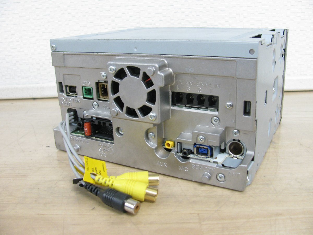 104340-B]カロッツェリア 楽ナビ AVIC-MRZ099 Bluetooth/地デジ内蔵