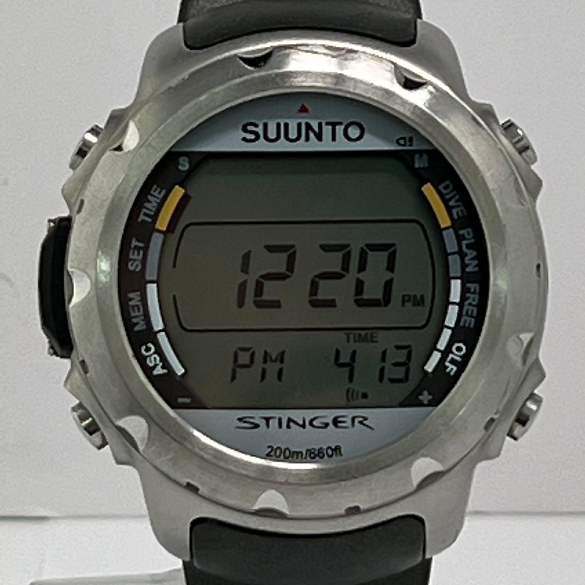 suunto スント ダイブコンピューター STINGER TITANIUM チタン 【公式