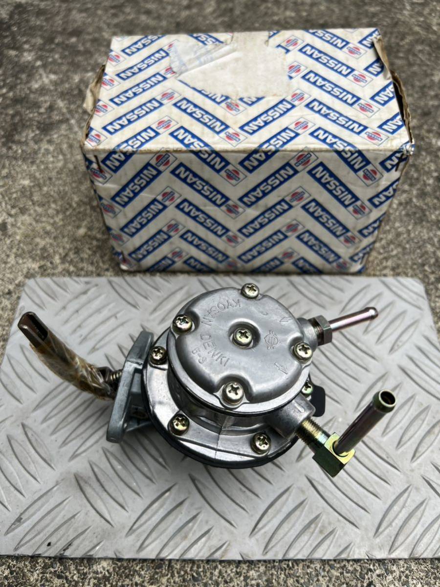 フューエルポンプ 日産純正 燃料ポンプ 新品 ダットサン520 521 J15