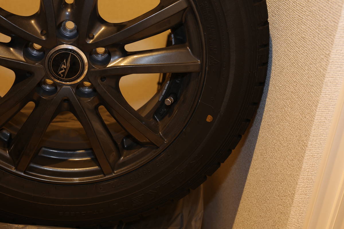 スタッドレスタイヤ 195/65R15 スタッドレスタイヤ 195⁄65R15 0 - 4本